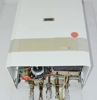 How to Change the Resistance of a Water Heater