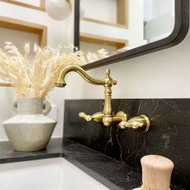 10 Minimalist Plumbing Fixtures for Modern Bathrooms